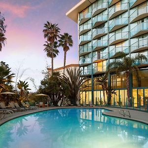 Doubletree By Hilton San Diego Hotel Circle